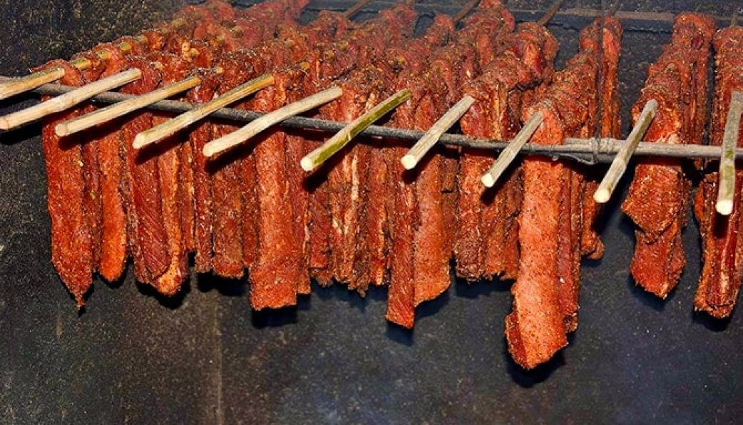 cách chế biến thit trau say ngon nhất